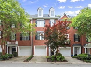 1707 Waters Edge Trl, Roswell, GA 30075