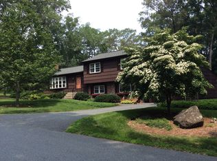 38 Smithhurst Dr, Holliston, MA 01746
