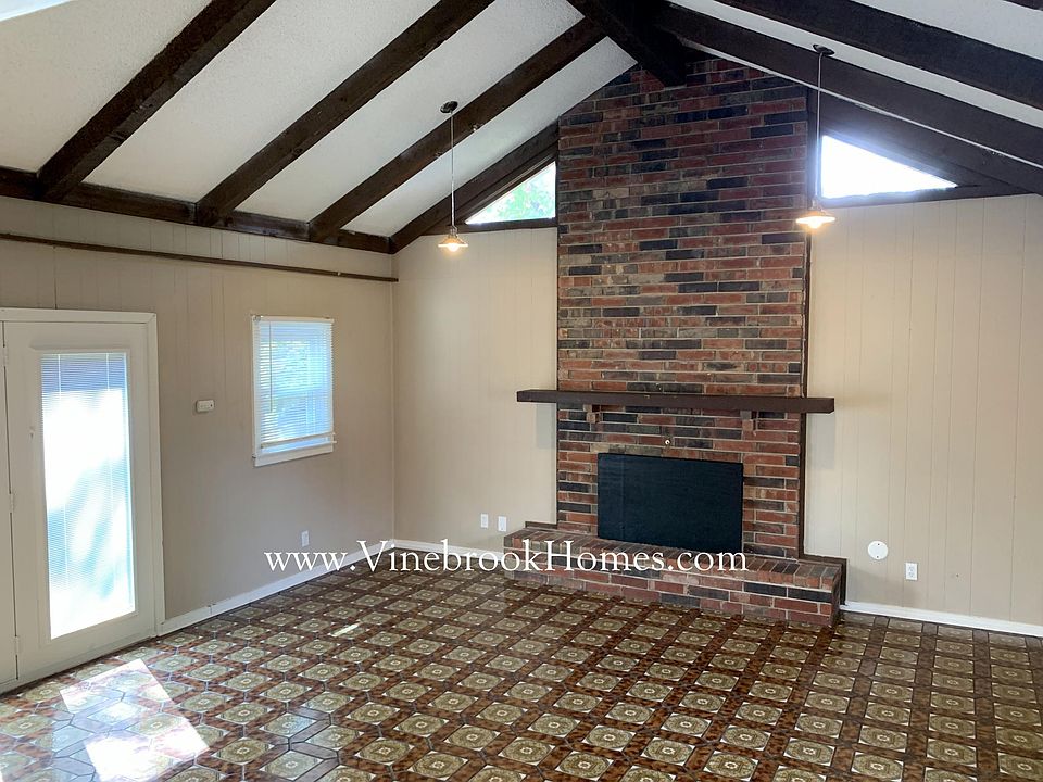 1st image of 8724 Stark Ave