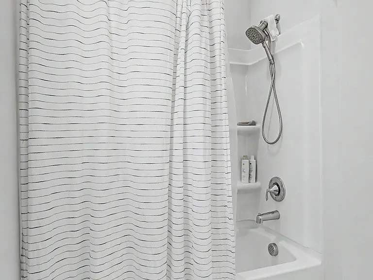 303 Alder Pass — Photo 16