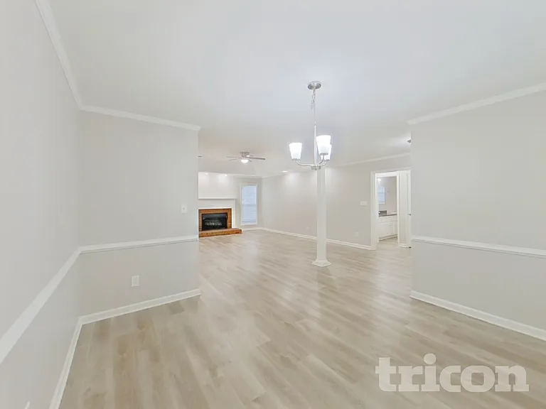 136 Tanners Mill Rd — Photo 6