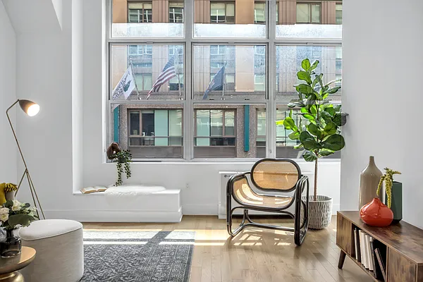 Rented by Douglas Elliman | media 23