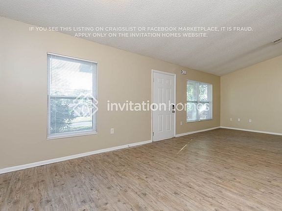4th image of 6357 Sleepy Hollow Dr