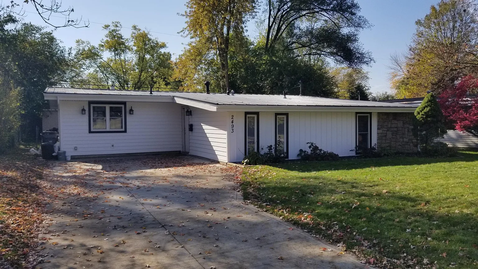 2493 Bristol Rd photo 1