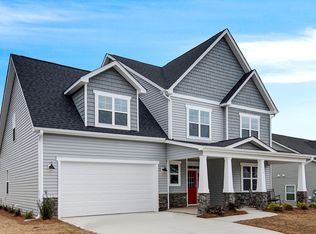 176 Gladstone St, Raeford, NC 28376