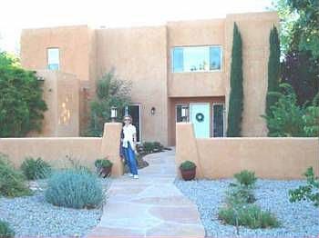 4th image of 3012 Don Quixote Dr NW