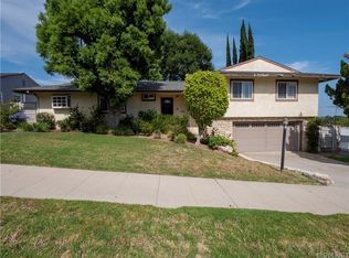 9350 Petit Ave, North Hills, CA 91343