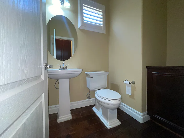 10330 Cooks Dr — Photo 6