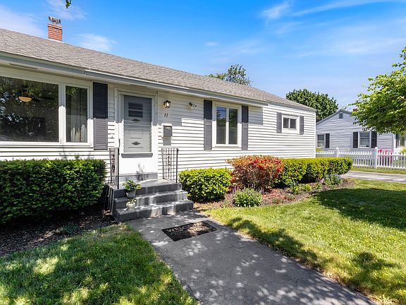 3rd image of 11 Southgate Avenue