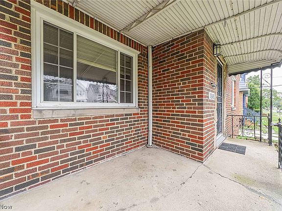 5th image of 11303 Thrush Ave