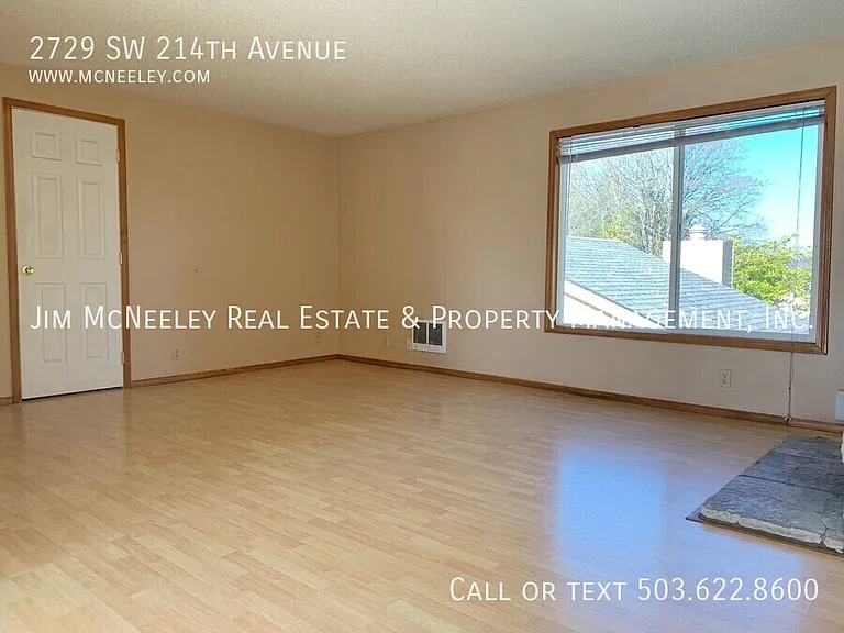 2729 214th Ave — Photo 3