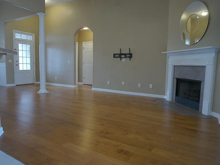 123 Somersby Blvd — Photo 6