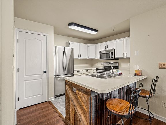 3rd image of 293 Pelican Circle UNIT 1802