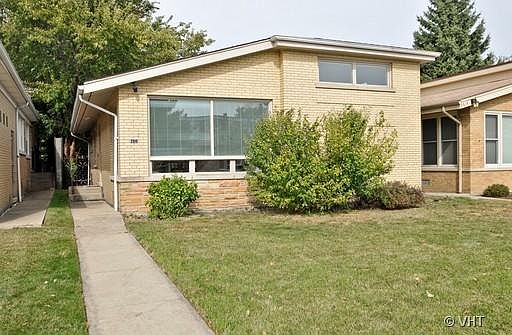 1st image of 2818 W Morse Ave
