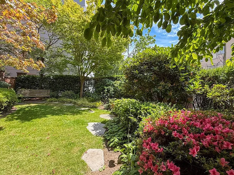 1520 Harwood St #302 — Photo 39