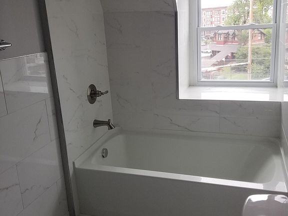 3rd image of 2801 W Queen Ln Floor 3