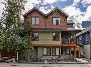 722 NW 3rd St #2, Canmore, AB T1W 2J6