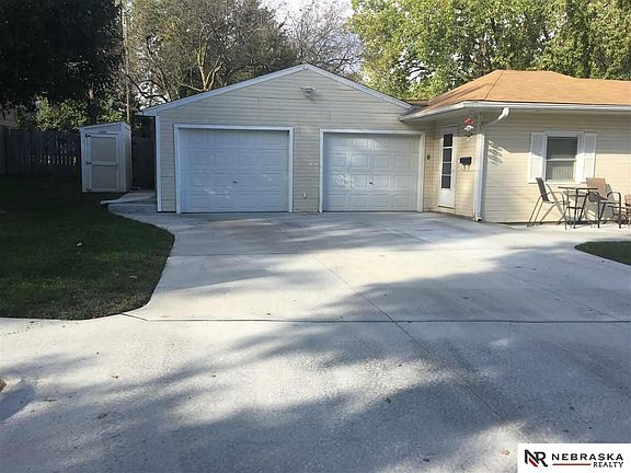 3rd image of 7704 S 73rd Ave