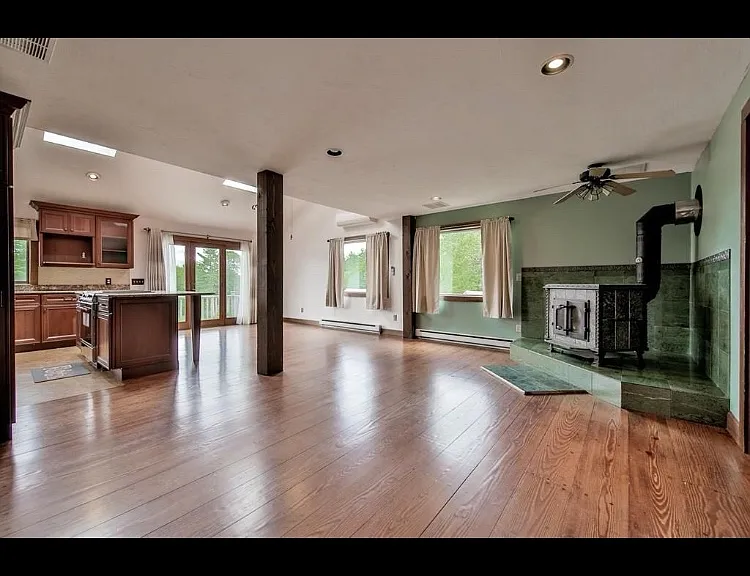 72 Long Hill Rd #B — Photo 4