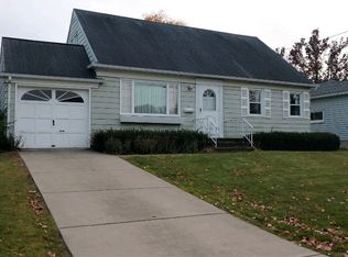 2702 Yale St, Endwell, NY 13760