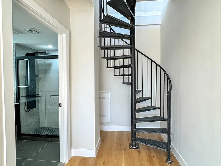 30-85 31st St #5D — Photo 9