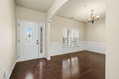 333 Summit Village Dr Photo 1