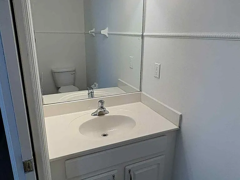 8079 Pacific Beach Dr — Photo 9