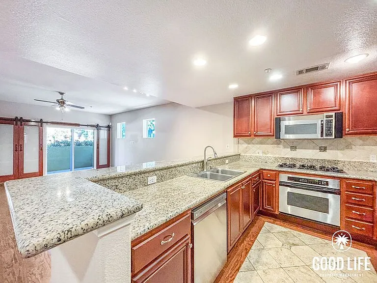 1501 India St #214 — Photo 2