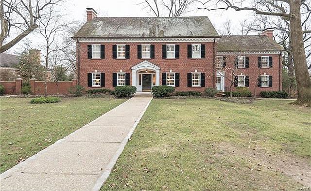 1st image of 6 Greenbriar Dr
