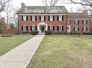 6 Greenbriar Dr, Saint Louis, MO 63124