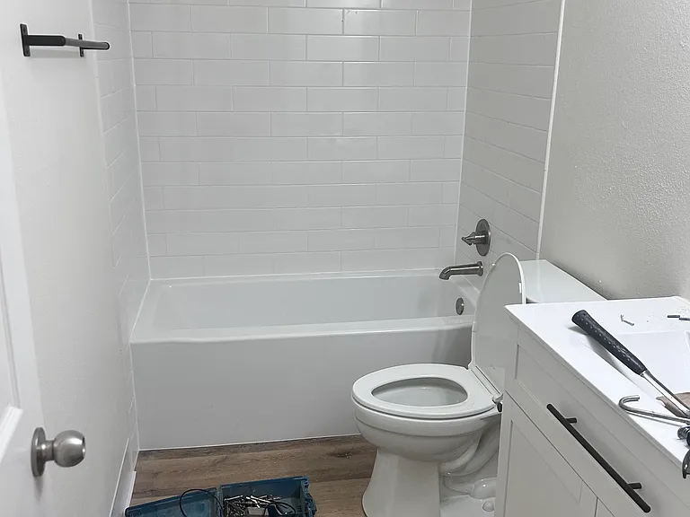 Upstairs Bathroom