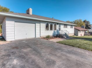 105 Ann St, Zillah, WA 98953