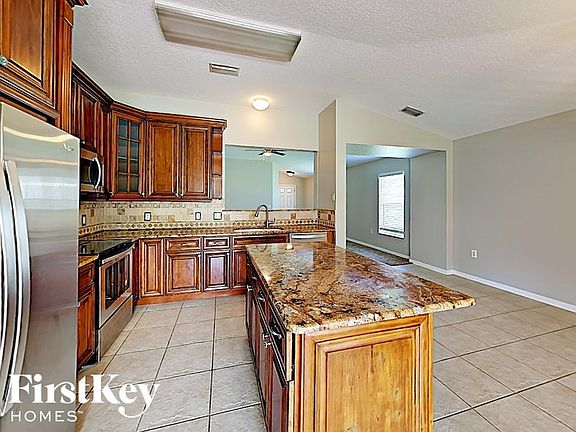 5th image of 2276 Blackwood Dr