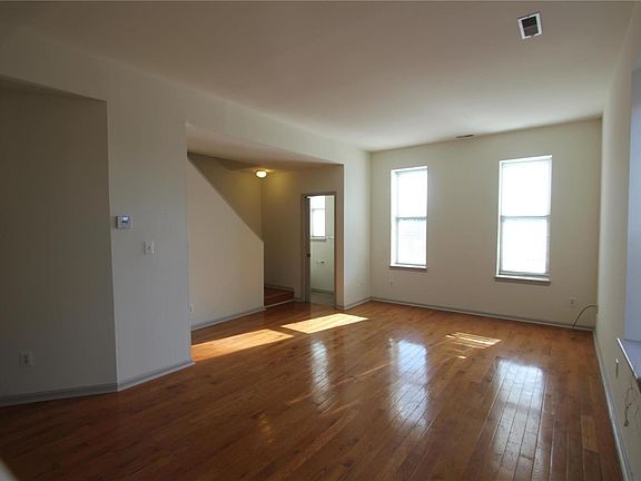 2nd image of 3902 Shenandoah Ave APT F