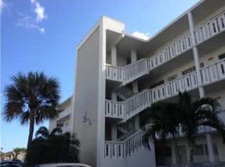 432 Wellington Dr #G-4320, West Palm Beach, FL 33417
