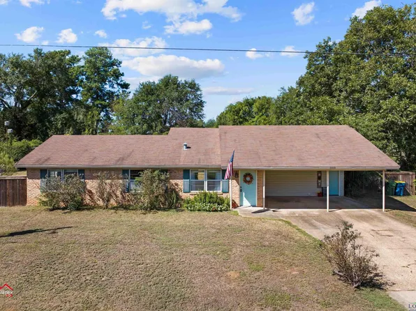 1113 Airline Dr, Marshall, TX 75672
