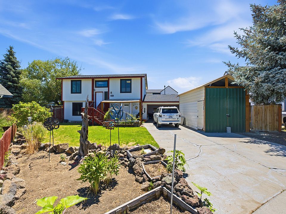 1st image of 2346 SW 20th Ct