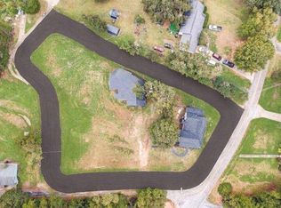 151 Dodgen Rd, Hampton, GA 30228