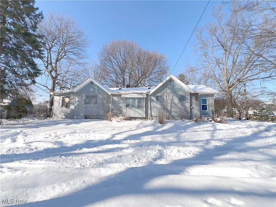 1st image of 1220 E Archwood Ave