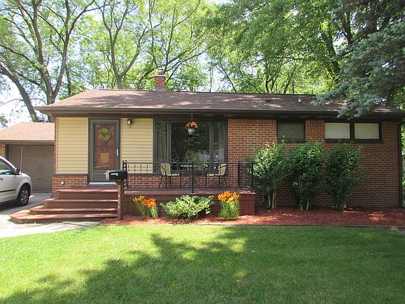 Summer Photo of the front of the home.