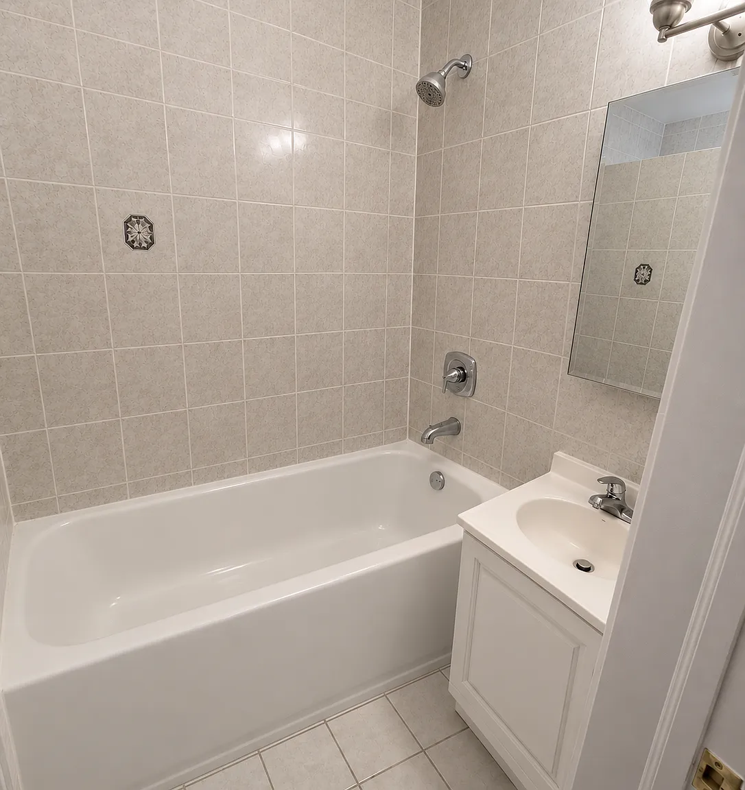 1 bed, 500 sqft, $2,000 — Photo 3