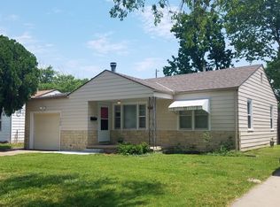 2208 S Volutsia Ave, Wichita, KS 67211