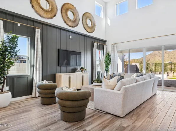 2579 E VILLA LINDA Drive, Phoenix, AZ 85024