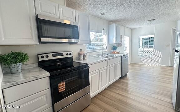 5th image of 2160 GLEN GARDNER Drive