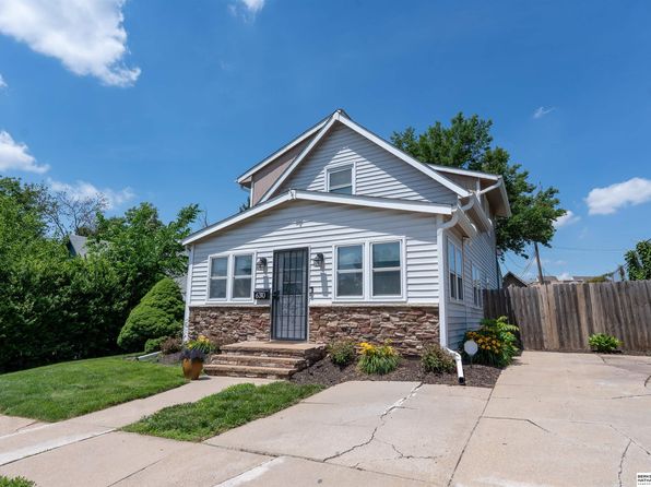 6310 Wirt St, Omaha, NE 68104