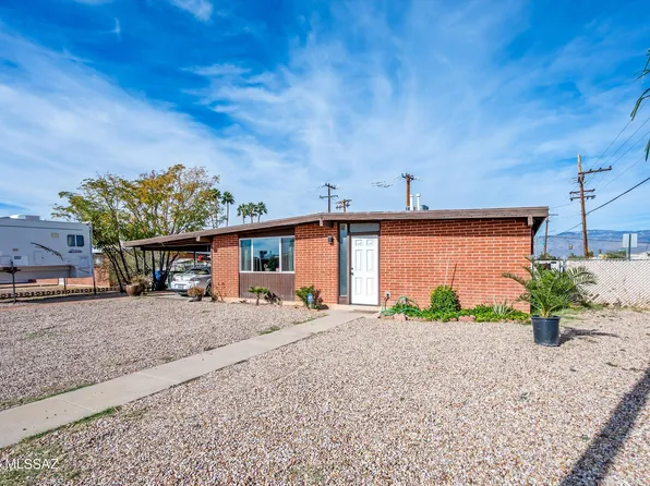 7451 E Juarez St, Tucson, AZ 85710
