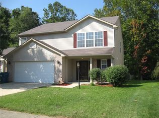 8308 Lake Tree Ln, Indianapolis, IN 46217