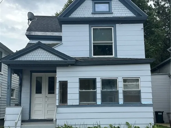 136 W Seneca St, Oswego, NY 13126