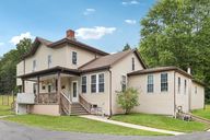 Upper Idlewild Dr-S2608-001.jpg