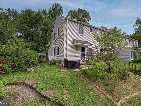 3rd image of 11 Hillside Rd